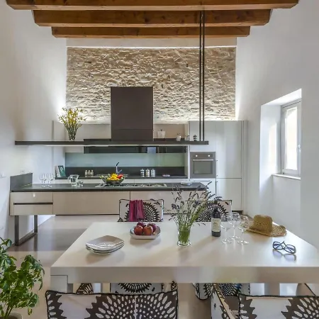 Luxurious In With Indoor Swimming Pool Cagli