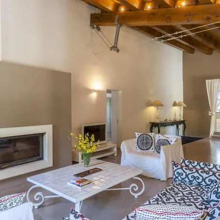Villa Luxurious In With Indoor Swimming Pool *
